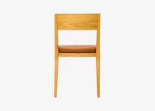 M - CHAIR