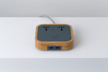 Woodie Wireless Charger Oak Wood