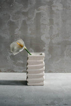 Den Holm Dipper Vase