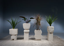 Den Holm Chippy Planter